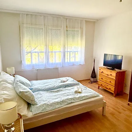 Velovibe Apartment